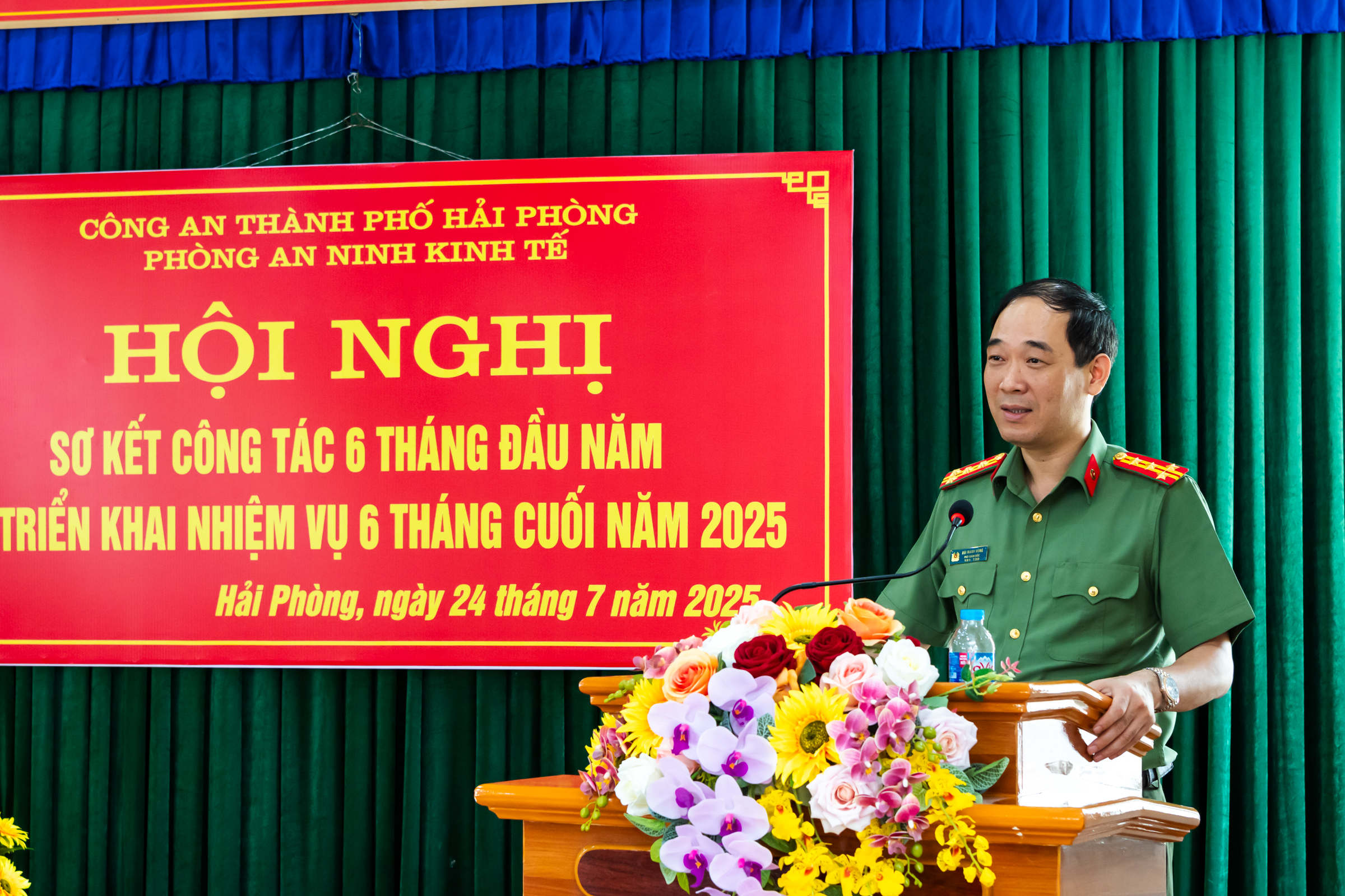 Nâng cao chất lượng công tác nắm tình hình an ninh kinh tế đi vào thực chất